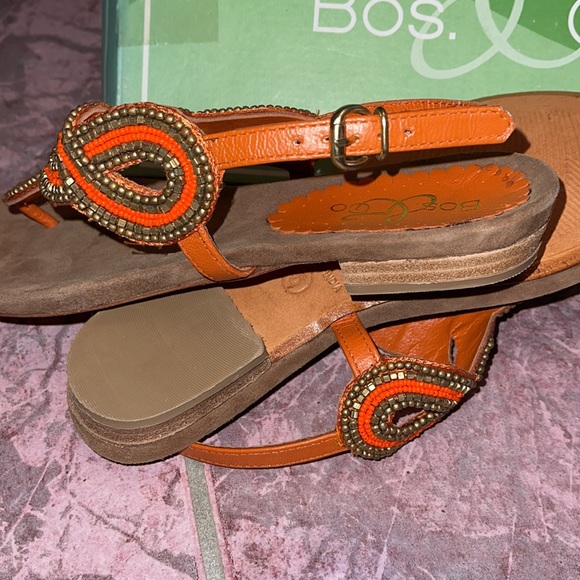 Bos&Co woman’s tangerine sandals size 6 - Picture 4 of 4